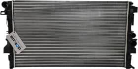 Радіатор охолодження двигуна