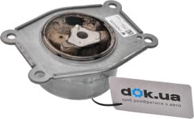 Подушка двигателя