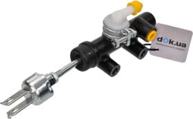 Главный цилиндр сцепления