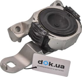 Подушка двигателя