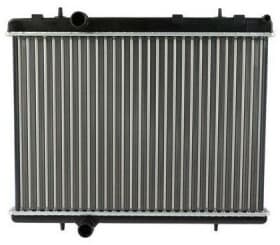 Радиатор охлаждения двигателя Радиатор охлаждения двигателя