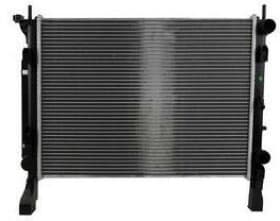 Радіатор охолодження двигуна Радіатор охолодження двигуна