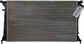 Радіатор охолодження двигуна