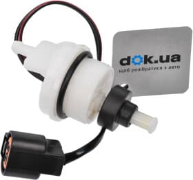 Топливный фильтр Mitsubishi MB658726