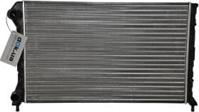 Радиатор охлаждения двигателя