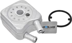 Оливний радіатор двигуна