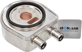 Оливний радіатор двигуна