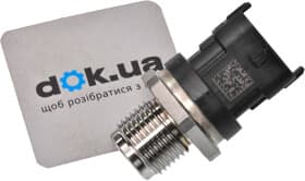 Датчик тиску подачі пального