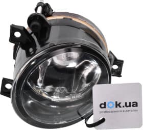 Передня протитуманна фара