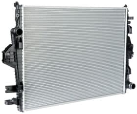 Радиатор охлаждения двигателя