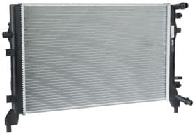 Радиатор охлаждения двигателя Радиатор охлаждения двигателя