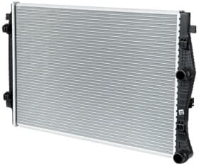 Радиатор охлаждения двигателя Радиатор охлаждения двигателя