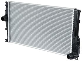 Радиатор охлаждения двигателя