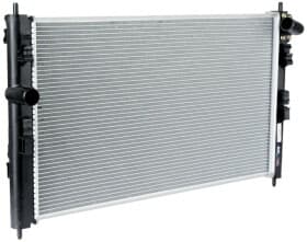 Радиатор охлаждения двигателя