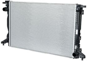 Радиатор охлаждения двигателя Радиатор охлаждения двигателя