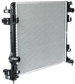 Радиатор охлаждения двигателя