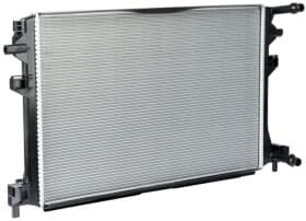 Радиатор охлаждения двигателя
