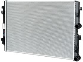 Радиатор охлаждения двигателя