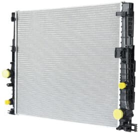 Радиатор охлаждения двигателя