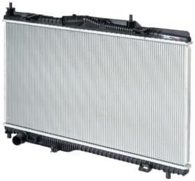 Радиатор охлаждения двигателя