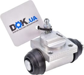 Колесный тормозной цилиндр