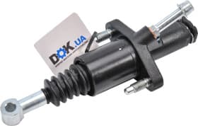 Головний циліндр зчеплення