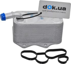 Масляный радиатор двигателя