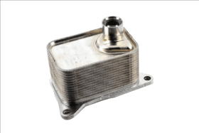 Оливний радіатор двигуна