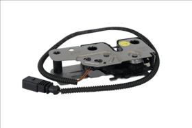 Замок капота