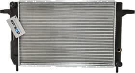 Радиатор охлаждения двигателя