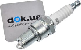 Свеча зажигания