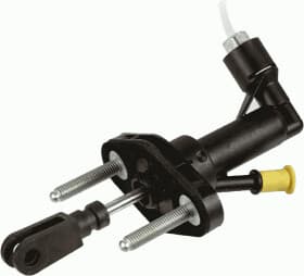 Главный цилиндр сцепления