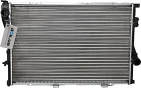 Радіатор охолодження двигуна