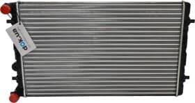 Радіатор охолодження двигуна Радіатор охолодження двигуна