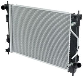 Радиатор охлаждения двигателя