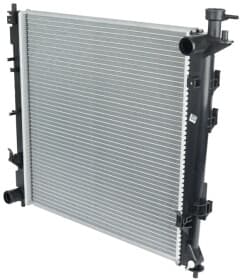 Радиатор охлаждения двигателя