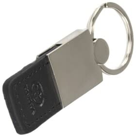 Брелок Toyota с логотипом черный TBMC0KRPU702