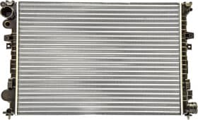 Радиатор охлаждения двигателя