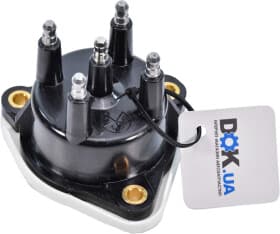 Кришка розподільника запалювання