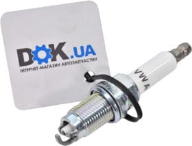 Свеча зажигания