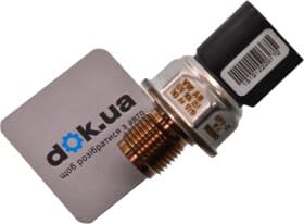 Датчик давления подачи топлива VAG 076906051