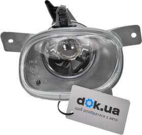 Передня протитуманна фара