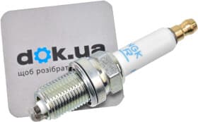 Свеча зажигания