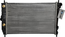 Радиатор охлаждения двигателя