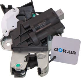 Замок дверей багажника