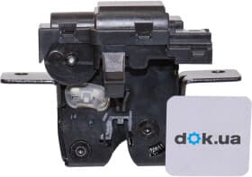 Замок двери багажника