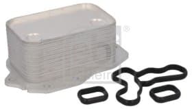 Масляный радиатор двигателя