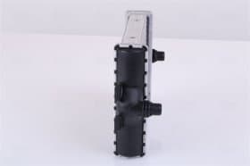 Радиатор охлаждения двигателя