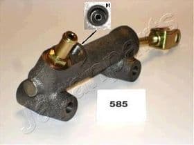 Главный цилиндр сцепления