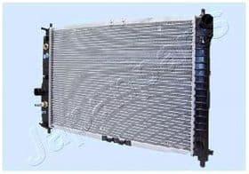 Радиатор охлаждения двигателя